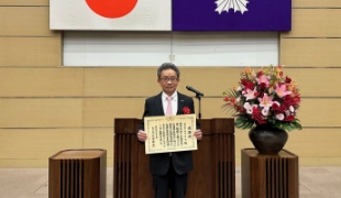 令和5年度　秋の交通功労者等表彰式にて特別優良団体として表彰